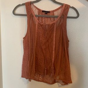 American Eagle lace tank top